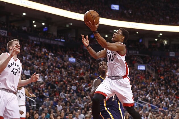 TORONTO, ONTARIO - MARCH 19:  DeMar DeRozan #10 of the Toronto Raptors drives to the basket against the Indiana Pacers on March 19, 2017 at Air Canada Centre in Toronto, Ontario, Canada. NOTE TO USER: User expressly acknowledges and agrees that, by downloading and/or using this Photograph, user is consenting to the terms and conditions of the Getty Images License Agreement. Mandatory Copyright Notice: Copyright 2017 NBAE (Photo by Mark Blinch/NBAE via Getty Images)
