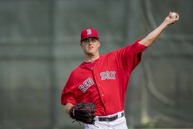 FT. MYERS, FL - FEBRUARY 27: Drew Pomeranz #31 of the Boston Red Sox throws before a Spring Training game against the St. Louis Cardinals on February 27, 2017 at Fenway South in Fort Myers, Florida . (Photo by Billie Weiss/Boston Red Sox/Getty Images)