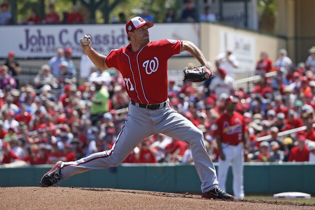 JUPITER, FL - MARCH 22: Max Scherzer #31 of the Washington Nationals pitches against the St Louis Cardinals in the first inning during a spring training game at Roger Dean Stadium on March 22, 2017 in Jupiter, Florida. The Cardinals defeated the Nationals 6-1. (Photo by Joel Auerbach/Getty Images)