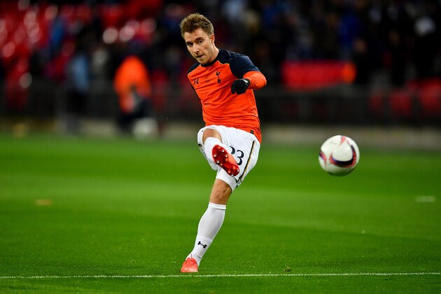 LONDON, ENGLAND - FEBRUARY 23:  Christian Eriksen of Tottenham Hotspur shoots as he warms up during the UEFA Europa  League Round of 32 second leg match between Tottenham Hotspur and KAA Gent at Wembley Stadium on February 23, 2017 in London, United Kingdom.  (Photo by Dan Mullan/Getty Images)