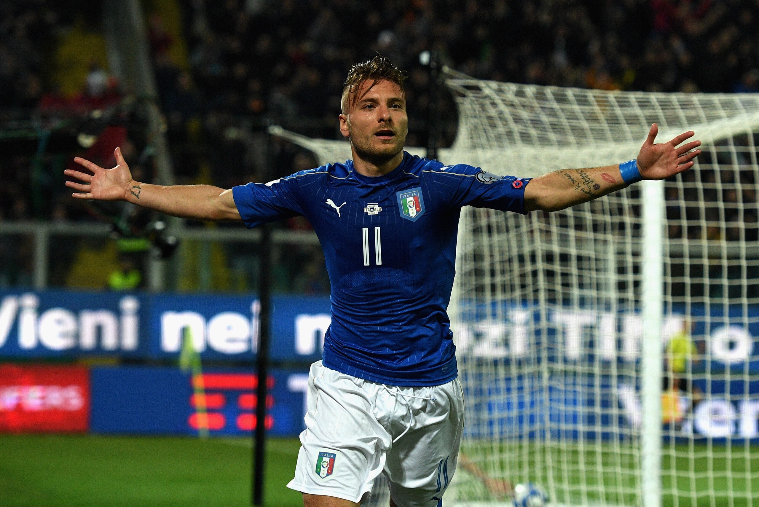 PALERMO, ITALY - MARCH 24:  Ciro Immobile of Italy celebrates after scoring the second goal during the FIFA 2018 World Cup Qualifier between Italy and Albania at Stadio Renzo Barbera on March 24, 2017 in Palermo, .  (Photo by Claudio Villa/Getty Images)