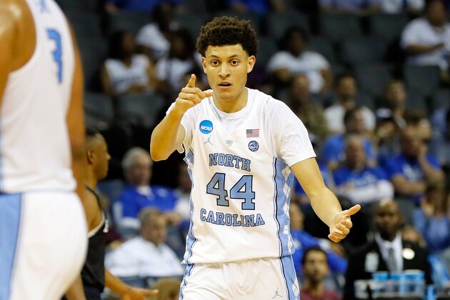 MEMPHIS, TN - MARCH 24:  Justin Jackson #44 of the North Carolina Tar Heels celebrates with teammates after a play in the first half against the Butler Bulldogs during the 2017 NCAA Men's Basketball Tournament South Regional at FedExForum on March 24, 2017 in Memphis, Tennessee.  (Photo by Kevin C. Cox/Getty Images)