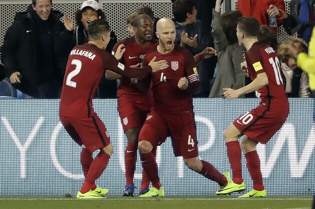 United States' Michael Bradley (4) celebrates his goal with teammates during the first half of a World Cup qualifying soccer match against Honduras on Friday, March 24, 2017, in San Jose, Calif. (AP Photo/Marcio Jose Sanchez)
