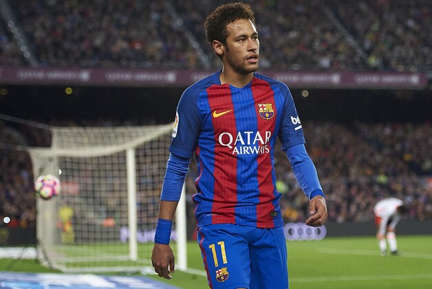 BARCELONA, SPAIN - MARCH 19:  Neymar Jr  looks on during the La Liga match between FC Barcelona and Valencia CF at Camp Nou Stadium on March 19, 2017 in Barcelona, Spain.  (Photo by fotopress/Getty Images)