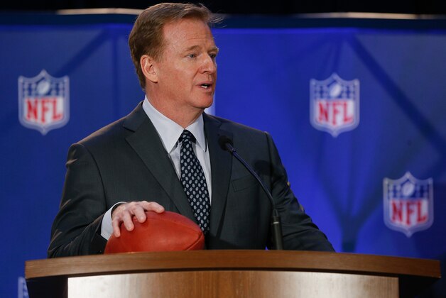 HOUSTON, TX - FEBRUARY 06:  NFL Commissioner Roger Goodell addresses the media at the Super Bowl Winner and MVP press conference on February 6, 2017 in Houston, Texas.  (Photo by Bob Levey/Getty Images)