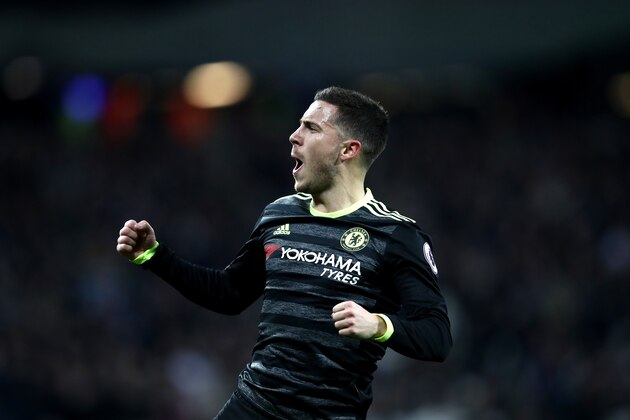 STRATFORD, ENGLAND - MARCH 06:  Eden Hazard of Chelsea celebrates after he scores his side first goal during the Premier League match between West Ham United and Chelsea at London Stadium on March 6, 2017 in Stratford, England.  (Photo by Julian Finney/Getty Images)