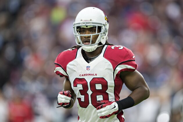 HOUSTON, TX - AUGUST 28:  Andre Ellington #38 of the Arizona Cardinals jogs off the field during a preseason game against the Houston Texans at NRG Stadium on August 28, 2016 in Houston, Texas.  The Texans defeated the Cardinals 34-24.  (Photo by Wesley Hitt/Getty Images)