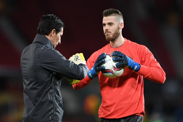 MANCHESTER, ENGLAND - MARCH 16:  David De Gea of Manchester United warms up prior to kickoff during the UEFA Europa League Round of 16, second leg match between Manchester United and FK Rostov at Old Trafford on March 16, 2017 in Manchester, United Kingdom.  (Photo by Ross Kinnaird/Getty Images)