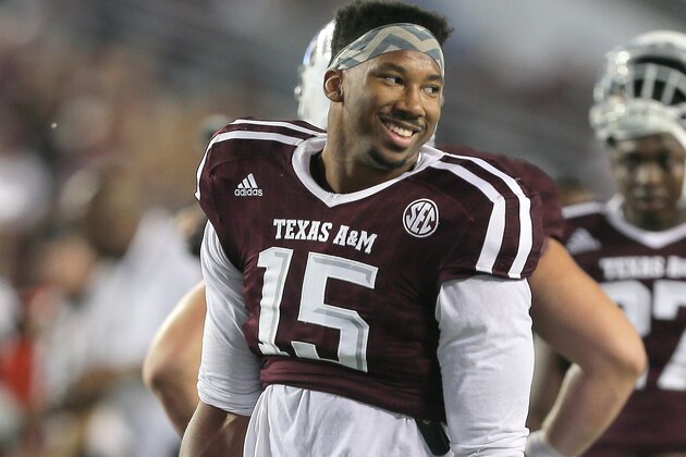 COLLEGE STATION, TX - NOVEMBER 12: Myles Garrett #15 of the Texas A&M Aggies during warm ups before playing the Mississippi Rebels at Kyle Field on November 12, 2016 in College Station, Texas.  (Photo by Bob Levey/Getty Images)