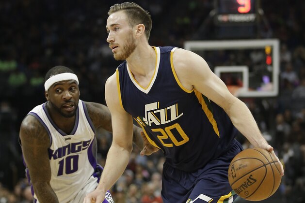 Utah Jazz forward Gordon Hayward, right, drives against Sacramento Kings guard Ty Lawson during the first half of an NBA basketball game Sunday, March 5, 2017, in Sacramento, Calif.(AP Photo/Rich Pedroncelli)