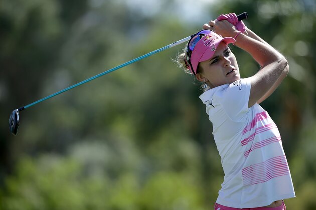 RANCHO MIRAGE, CA - APRIL 01:  Lexi Thompson plays her tee shot on the sixth hole during the third round of the ANA Inspiration at the Dinah Shore Tournament Course at Mission Hills Country Club on April 1, 2017 in Rancho Mirage, California.  (Photo by Jeff Gross/Getty Images)