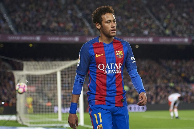 BARCELONA, SPAIN - MARCH 19:  Neymar Jr  looks on during the La Liga match between FC Barcelona and Valencia CF at Camp Nou Stadium on March 19, 2017 in Barcelona, Spain.  (Photo by fotopress/Getty Images)