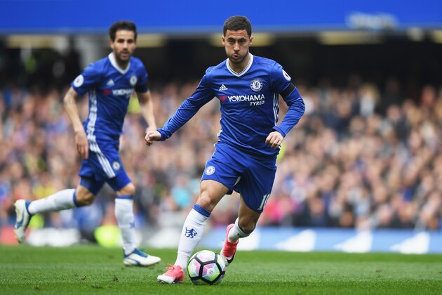 LONDON, ENGLAND - APRIL 01: Eden Hazard of Chelsea in action during the Premier League match between Chelsea and Crystal Palace at Stamford Bridge on April 1, 2017 in London, England.  (Photo by Mike Hewitt/Getty Images)
