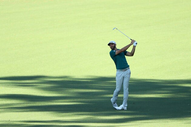 AUGUSTA, GA - APRIL 04:  Dustin Johnson of the United States plays an approach shot on the second hole during a practice round prior to the start of the 2017 Masters Tournament at Augusta National Golf Club on April 4, 2017 in Augusta, Georgia.  (Photo by Andrew Redington/Getty Images)