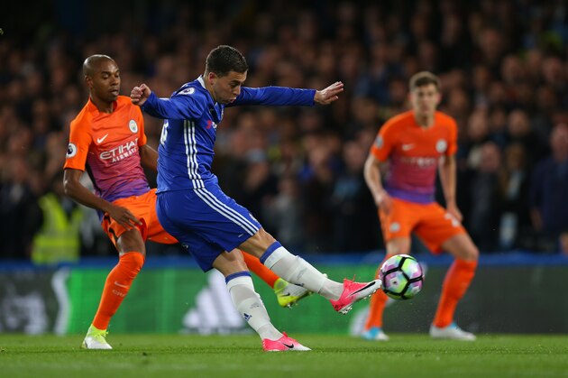 LONDON, ENGLAND - APRIL 05: Eden Hazard of Chelsea scores a goal to make it 1-0 during the Premier League match between Chelsea and Manchester City at Stamford Bridge on April 5, 2017 in London, England. (Photo by Catherine Ivill - AMA/Getty Images)