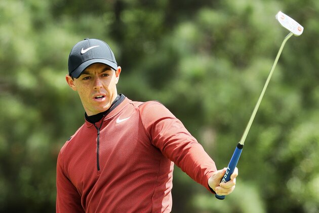 AUGUSTA, GA - APRIL 06:  Rory McIlroy of Northern Ireland putts on the first green during the first round of the 2017 Masters Tournament at Augusta National Golf Club on April 6, 2017 in Augusta, Georgia.  (Photo by Andrew Redington/Getty Images)