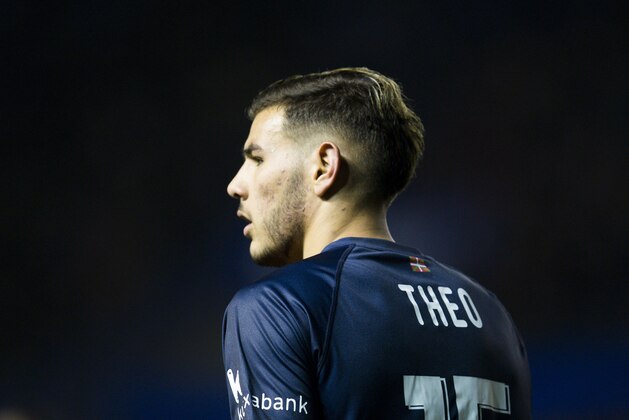 VITORIA-GASTEIZ, SPAIN - MARCH 06:  Theo Hernandez of Deportivo Alaves reacts during the La Liga match between Deportivo Alaves and Sevilla FC at Mendizorroza stadium on March 6, 2017 in Vitoria-Gasteiz, Spain.  (Photo by Juan Manuel Serrano Arce/Getty Images)
