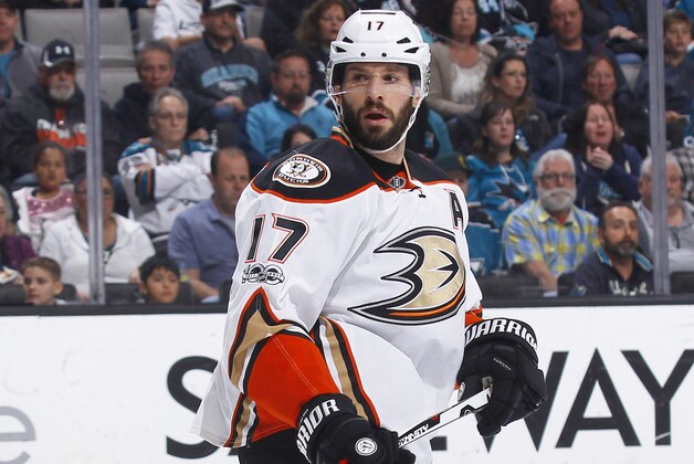 SAN JOSE, CA - MARCH 18: Ryan Kesler #17 of the Anaheim Ducks skates against the San Jose Sharks at SAP Center on March 18, 2017 in San Jose, California. (Photo by Rocky W. Widner/NHL/Getty Images)