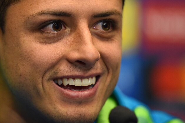 Leverkusen's Mexican forward Javier Hernandez Balcazar attends a press conference at Wembley Stadium, north-west London, on November 1, 2016 ahead of their UEFA Champions League group E football match against Tottenham Hotspur on November 2.  / AFP / GLYN KIRK        (Photo credit should read GLYN KIRK/AFP/Getty Images)