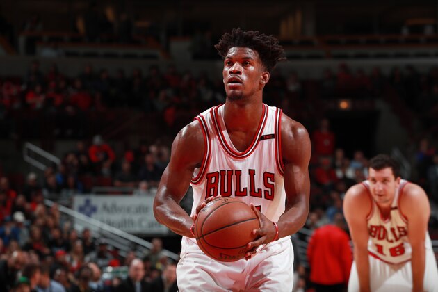 CHICAGO, IL - APRIL 10:  Jimmy Butler #21 of the Chicago Bulls shoots a free throw during a game against the Orlando Magic on April 10, 2017 at the United Center in Chicago, Illinois. NOTE TO USER: User expressly acknowledges and agrees that, by downloading and/or using this photograph, user is consenting to the terms and conditions of the Getty Images License Agreement. Mandatory Copyright Notice: Copyright 2017 NBAE (Photo by Jeff Haynes/NBAE via Getty Images)