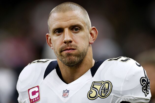 NEW ORLEANS, LA - OCTOBER 16: James Laurinaitis #53 of the New Orleans Saints reacts during a game against the Carolina Panthers at the Mercedes-Benz Superdome on October 16, 2016 in New Orleans, Louisiana.  (Photo by Jonathan Bachman/Getty Images)
