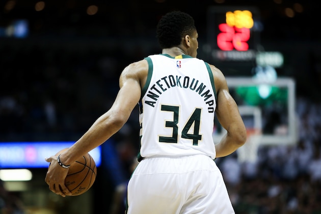 MILWAUKEE, WI - APRIL 10:  Giannis Antetokounmpo #34 of the Milwaukee Bucks dribbles the ball in the fourth quarter against the Charlotte Hornets at BMO Harris Bradley Center on April 10, 2017 in Milwaukee, Wisconsin. NOTE TO USER: User expressly acknowledges and agrees that , by downloading and or using this photograph, User is consenting to the terms and conditions of the Getty Images License Agreement. (Photo by Dylan Buell/Getty Images)