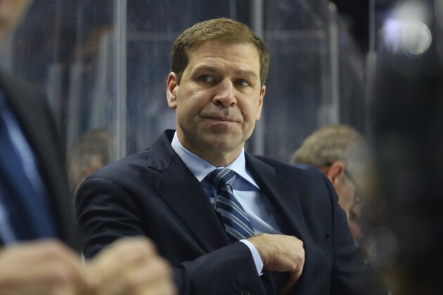 NEW YORK, NY - JANUARY 19:  Doug Weight of the New York Islanders handles his first game as head coach against the Dallas Stars at the Barclays Center on January 19, 2017 in the Brooklyn borough of New York City.  (Photo by Bruce Bennett/Getty Images)