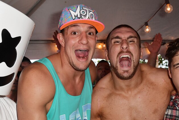 MIAMI, FL - MARCH 23:  Marshmello, New England Patriots tight end Rob Gronkowski, Mojo Rawley, and Martin Garrix attend the SiriusXM Music Lounge at 1 Hotel South Beach on March 23, 2017 in Miami, Florida.  (Photo by Gustavo Caballero/Getty Images for SiriusXM)