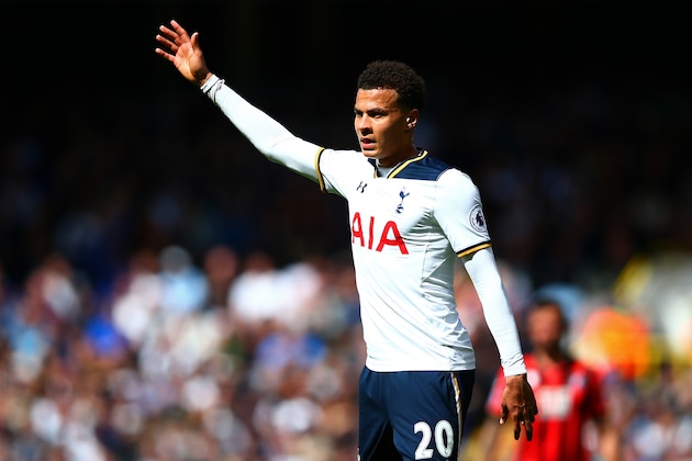 LONDON, ENGLAND - APRIL 15:  Dele Alli of Tottenham Hotspur signals to his team-mates during the Premier League match between Tottenham Hotspur and AFC Bournemouth at White Hart Lane on April 15, 2017 in London, England.  (Photo by Dan Istitene/Getty Images)