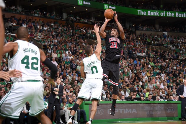 BOSTON, MA - APRIL 16:  Jimmy Butler #21 of the Chicago Bulls shoots the ball against the Boston Celtics during the Eastern Conference Quarter-finals of the 2017 NBA Playoffs on April 16, 2017 at TD Garden in Boston, MA. NOTE TO USER: User expressly acknowledges and agrees that, by downloading and or using this Photograph, user is consenting to the terms and conditions of the Getty Images License Agreement. Mandatory Copyright Notice: Copyright 2017 NBAE (Photo by Brian Babineau/NBAE via Getty Images)