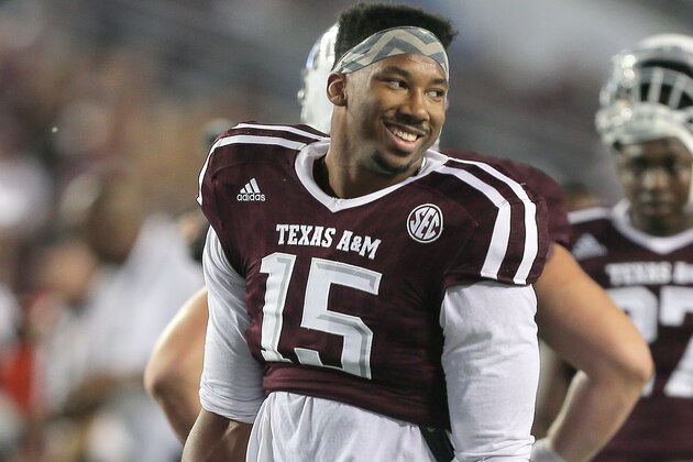 COLLEGE STATION, TX - NOVEMBER 12: Myles Garrett #15 of the Texas A&M Aggies during warm ups before playing the Mississippi Rebels at Kyle Field on November 12, 2016 in College Station, Texas.  (Photo by Bob Levey/Getty Images)
