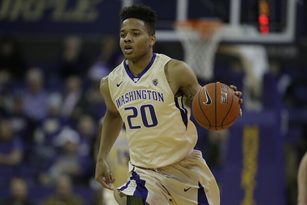 Washington guard Markelle Fultz dribbles the ball against Western Michigan in the first half of an NCAA college basketball game, Sunday, Dec. 18, 2016, in Seattle. (AP Photo/Ted S. Warren)