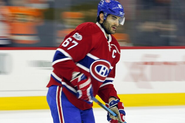 Montreal Canadiens' Max Pacioretty  before the start of an NHL hockey game, Thursday, Feb. 2, 2017 in Philadelphia. (AP Photo/Tom Mihalek)
