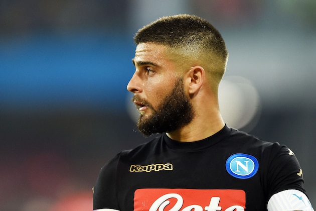 NAPLES, ITALY - APRIL 15:  Lorenzo Insigne of SSC Napoli in action during the Serie A match between SSC Napoli and Udinese Calcio at Stadio San Paolo on April 15, 2017 in Naples, Italy.  (Photo by Francesco Pecoraro/Getty Images)