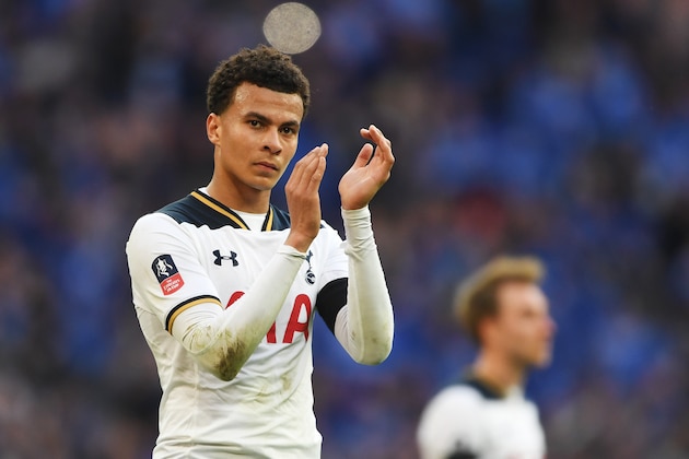 LONDON, ENGLAND - APRIL 22:  Dele Alli of Tottenham Hotspur looks dejected during The Emirates FA Cup Semi-Final between Chelsea and Tottenham Hotspur at Wembley Stadium on April 22, 2017 in London, England.  (Photo by Laurence Griffiths/Getty Images)