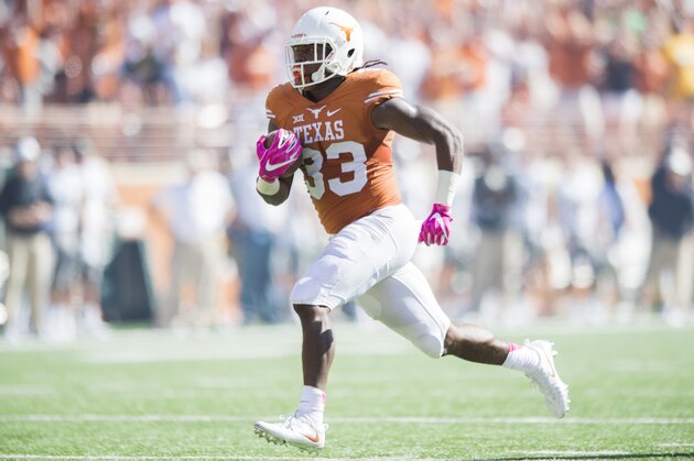 AUSTIN, TX - OCTOBER 29:  D'Onta Foreman #33 of the Texas Longhorns breaks free for a 37 yard touchdown run against the Baylor Bears during the first half on October 29, 2016 at Darrell K Royal-Texas Memorial Stadium in Austin, Texas.  (Photo by Cooper Neill/Getty Images)