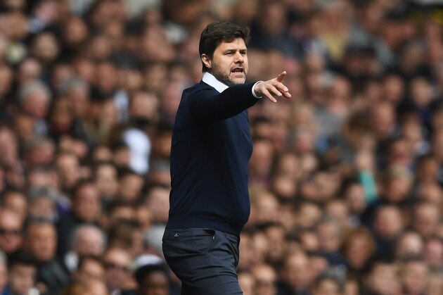LONDON, ENGLAND - APRIL 15:  Mauricio Pochettino, Manager of Tottenham Hotspur gives his team instructions during the Premier League match between Tottenham Hotspur and AFC Bournemouth at White Hart Lane on April 15, 2017 in London, England.  (Photo by Shaun Botterill/Getty Images)