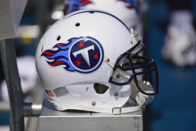 NASHVILLE, TN - SEPTEMBER 11:  A helmet of the Tennessee Titans rests on the sideline during a game against the Minnesota Vikings at Nissan Stadium on September 11, 2016 in Nashville, Tennessee.  (Photo by Frederick Breedon/Getty Images)