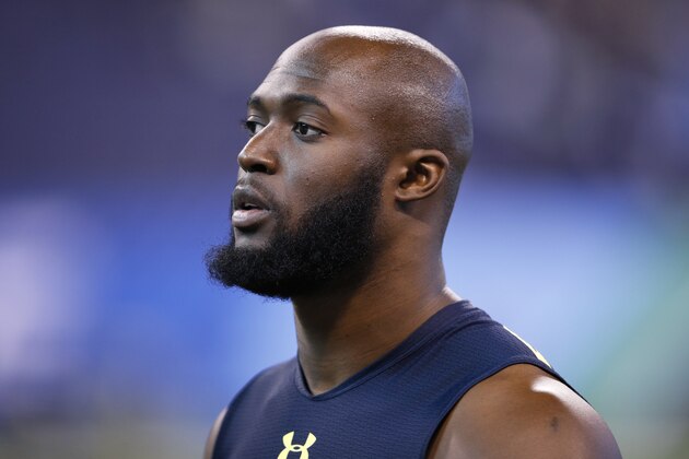 INDIANAPOLIS, IN - MARCH 03: Running back Leonard Fournette of LSU looks on during the NFL Combine at Lucas Oil Stadium on March 3, 2017 in Indianapolis, Indiana. (Photo by Joe Robbins/Getty Images)