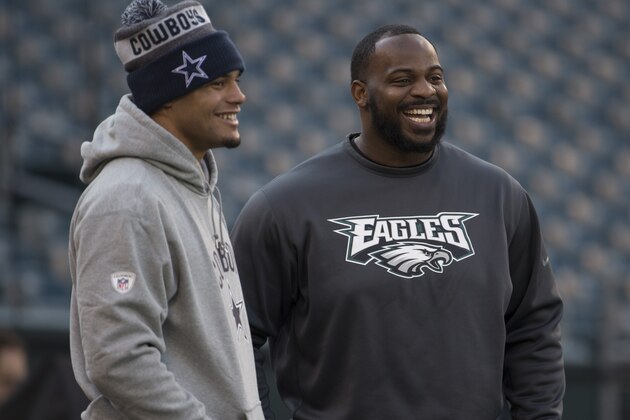 PHILADELPHIA, PA - JANUARY 1: Dak Prescott #4 of the Dallas Cowboys talks to Fletcher Cox #91 of the Philadelphia Eagles prior to the game at Lincoln Financial Field on January 1, 2017 in Philadelphia, Pennsylvania. The Eagles defeated the Cowboys 27-13. (Photo by Mitchell Leff/Getty Images)