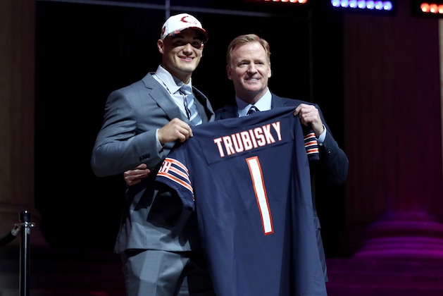 PHILADELPHIA, PA - APRIL 27:  (L-R) Mitchell Trubisky of North Carolina poses with Commissioner of the National Football League Roger Goodell after being picked #2 overall by the Chicago Bears (from 49ers) during the first round of the 2017 NFL Draft at the Philadelphia Museum of Art on April 27, 2017 in Philadelphia, Pennsylvania.  (Photo by Elsa/Getty Images)
