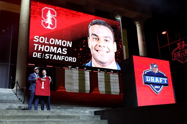 PHILADELPHIA, PA - APRIL 27:  (L-R) Solomon Thomas of Stanford poses with Commissioner of the National Football League Roger Goodell after being picked #3 overall by the San Francisco 49ers (from Bears) during the first round of the 2017 NFL Draft at the Philadelphia Museum of Art on April 27, 2017 in Philadelphia, Pennsylvania.  (Photo by Elsa/Getty Images)
