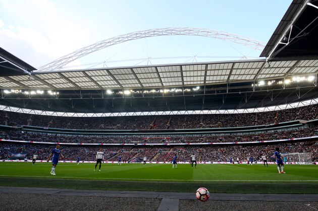 LONDON, ENGLAND - APRIL 22: General view during the Emirates FA Cup semi-final match between Tottenham Hotspur and Chelsea at Wembley Stadium on April 22, 2017 in London, England. (Photo by Catherine Ivill - AMA/Getty Images)