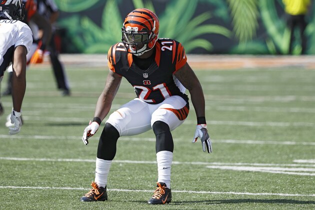 CINCINNATI, OH - SEPTEMBER 25: Darqueze Dennard #21 of the Cincinnati Bengals in action against the Denver Broncos during the game at Paul Brown Stadium on September 25, 2016 in Cincinnati, Ohio. The Broncos defeated the Bengals 29-17. (Photo by Joe Robbins/Getty Images)