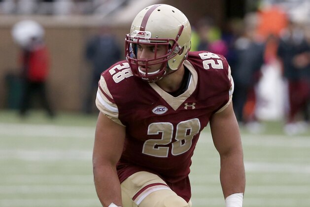 Boston College linebacker Matt Milano (28) lines up during the second half of an NCAA college football game against Syracuse, Saturday, Oct. 22, 2016, in Boston. (AP Photo/Mary Schwalm)