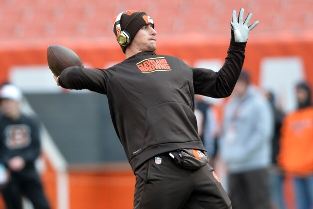 Dec 6, 2015; Cleveland, OH, USA; Cleveland Browns quarterback Johnny Manziel (2) before the game between the Cleveland Browns and Cincinnati Bengals at FirstEnergy Stadium. Mandatory Credit: Ken Blaze-USA TODAY Sports