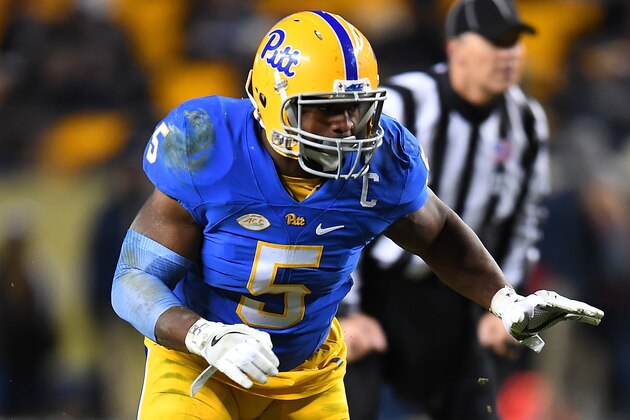 PITTSBURGH, PA - NOVEMBER 19:  Ejuan Price #5 of the Pittsburgh Panthers in action during the game against the Duke Blue Devils at Heinz Field on November 19, 2016 in Pittsburgh, Pennsylvania. (Photo by Joe Sargent/Getty Images)