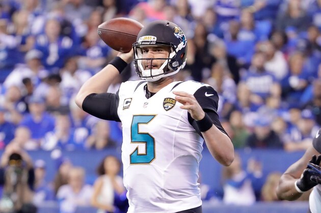 INDIANAPOLIS, IN - JANUARY 01:  Blake Bortles  #5 of the Jacksonville Jaguars throws a pass durling the game against the Indianapolis Colts  at Lucas Oil Stadium on January 1, 2017 in Indianapolis, Indiana.  (Photo by Andy Lyons/Getty Images)