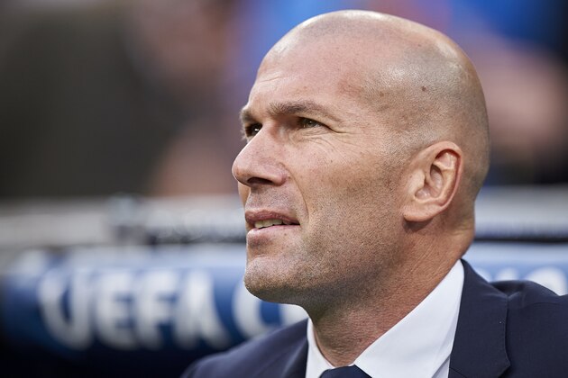 MADRID, SPAIN - MAY 02:  Real Madrid manager Zinedine Zidane looks on prior the UEFA Champions League semi-final first leg match between Real Madrid CF and Club Atletico de Madrid at Estadio Santiago Bernabeu on May 2, 2017 in Madrid, Spain.  (Photo by fotopress/Getty Images)