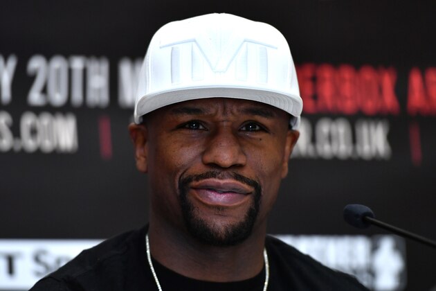 LONDON, ENGLAND - MARCH 07:  Floyd Mayweather JR speaks during a Frank Warren and Floyd Mayweather JR Press Conference at The Savoy Hotel on March 7, 2017 in London, England.  (Photo by Dan Mullan/Getty Images)